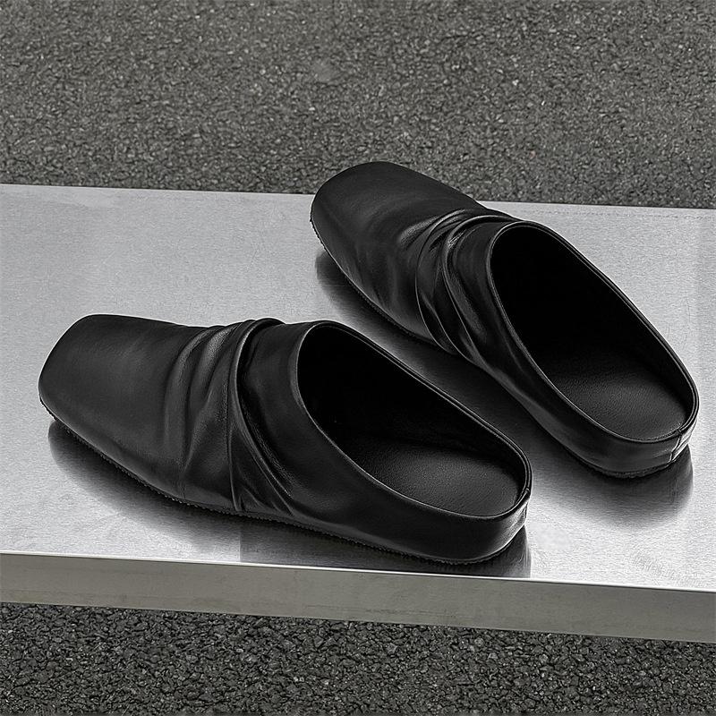 Fashion 2025 New Summer Women Mules Genuine Leather Men Shoes Cover Toe Shoes Squared Toe Low Heel Sandals Pleated Modern Slippers
