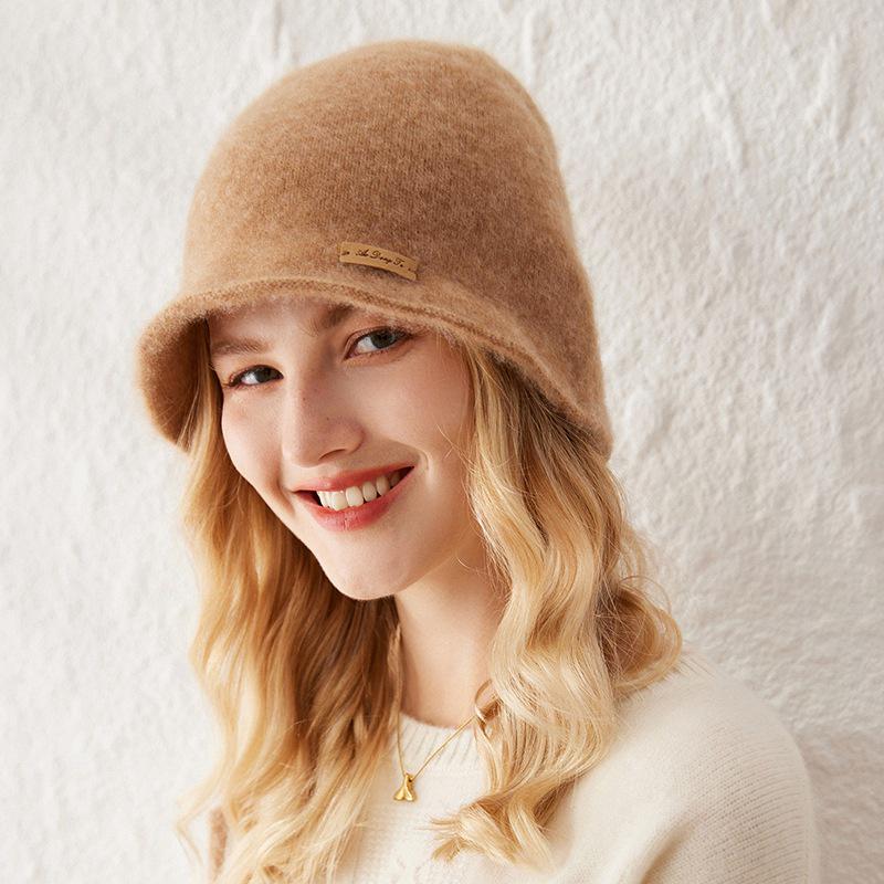Women s 100% Pure Cashmere Knitted Hat - Stylish, Retro, and Versatile for Autumn Winter One Size