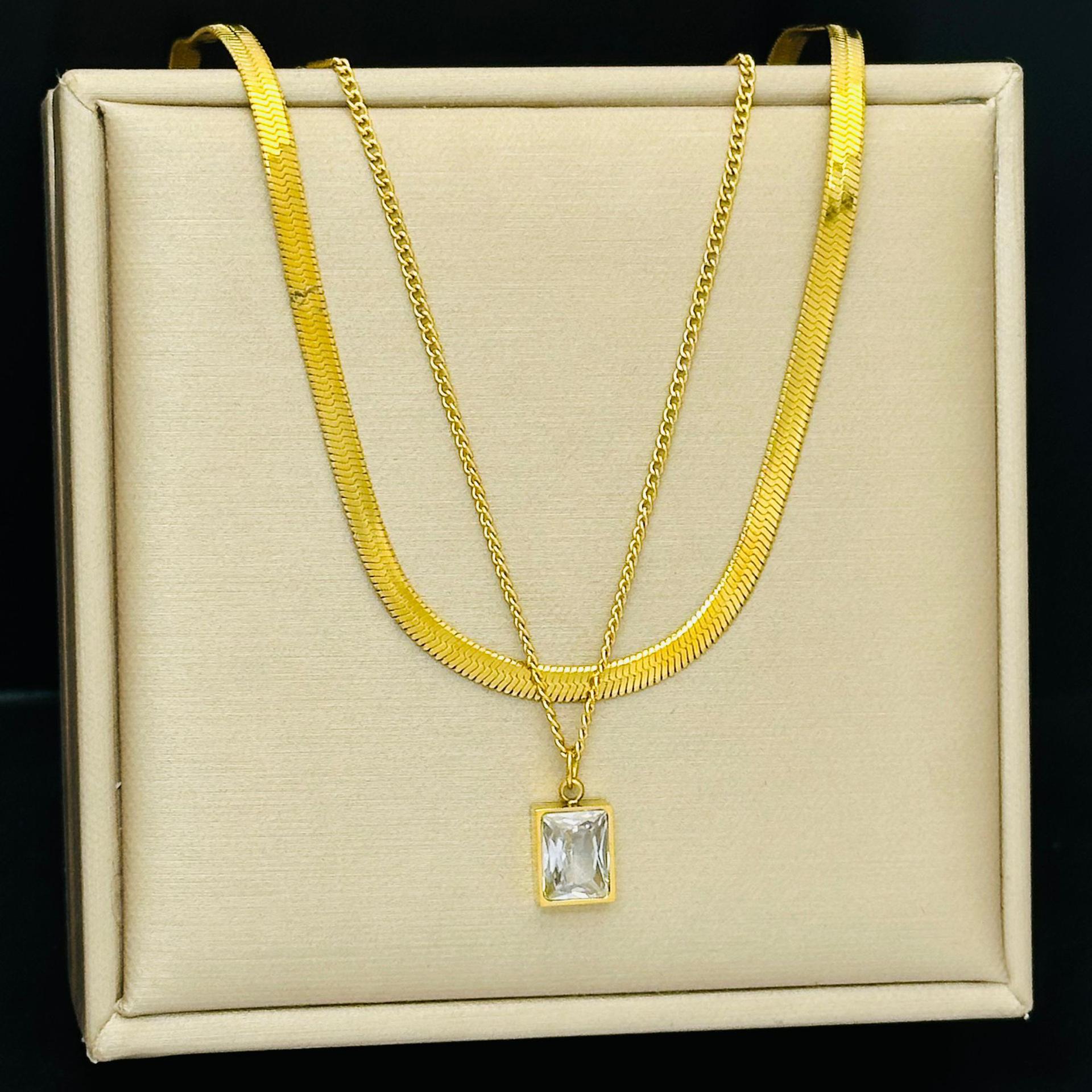 

Зеленый квадрат, простое и универсальное двухслойное ожерелье, женское, летнее