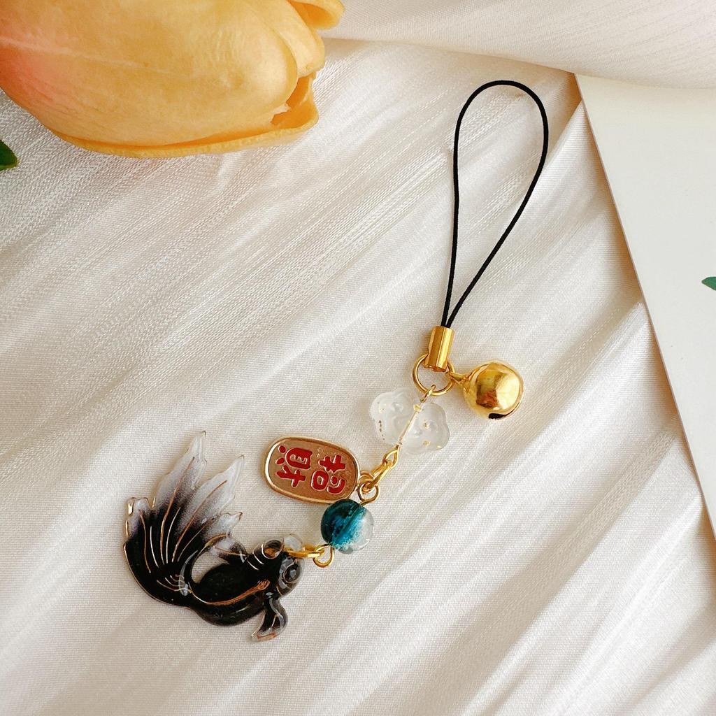 Ancient Style Carp Blessing Keychain Pendant – Good Luck Charm for Phone or Backpack