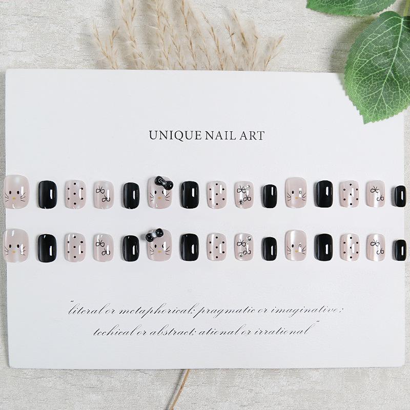 Domestic hot-selling nail art films, cute cartoon kittens, classic cat's eye bows, polka dots, short wearing nail films.