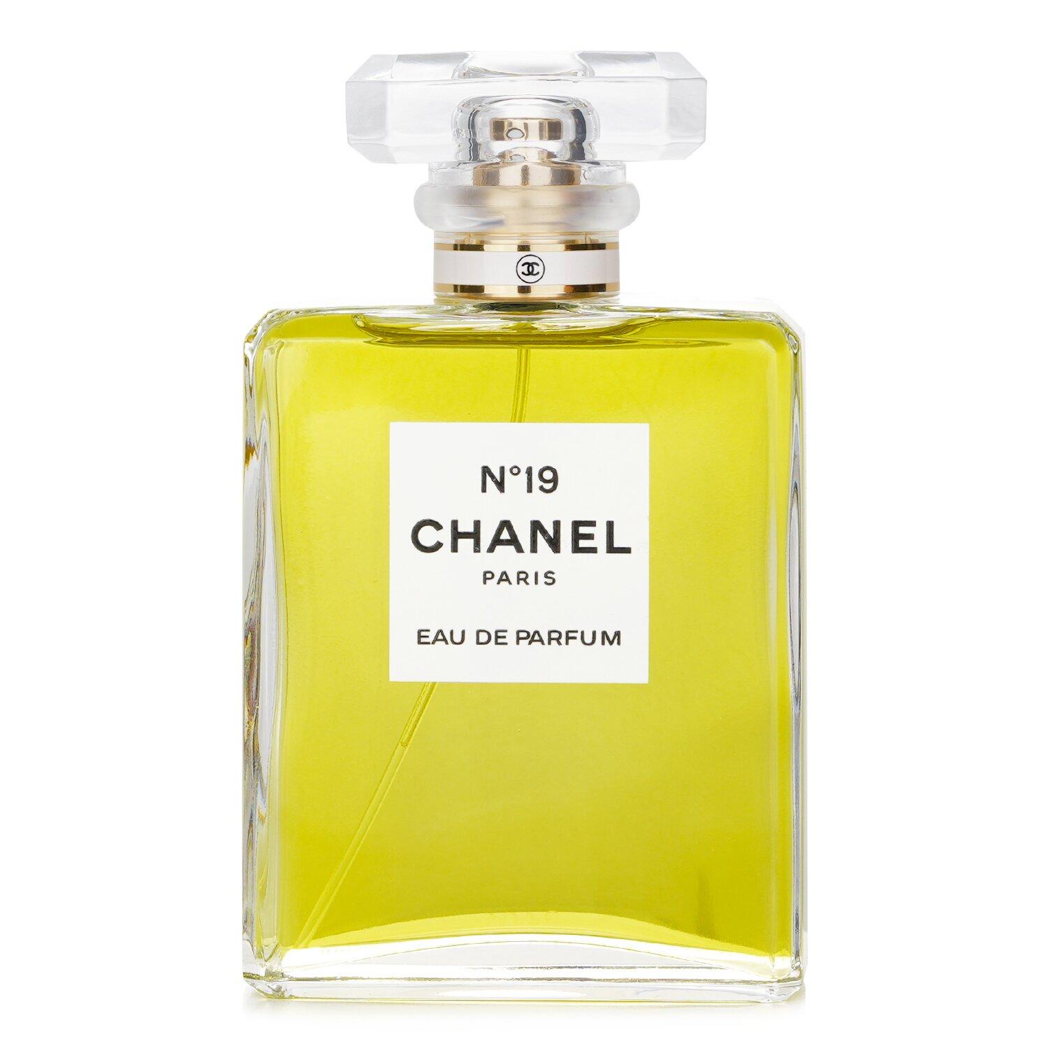 

No.19 Парфюмированная вода-спрей 100ml/3.3oz
