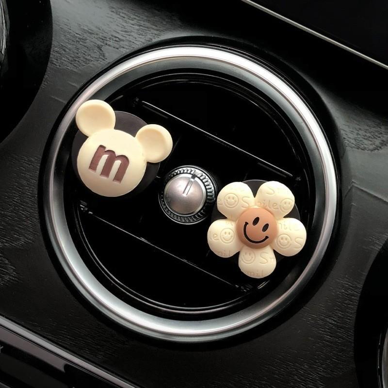 White Bear Brown Paw Set Aromatherapy Clip Car Ornament Decoration Accessories