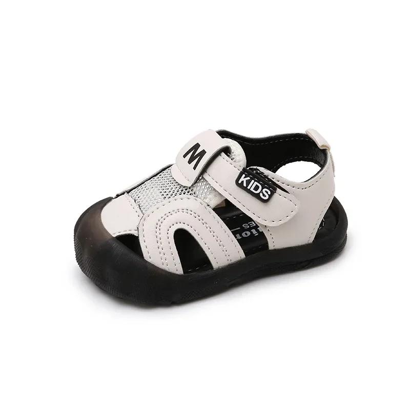 Kids Summer Sandals Boys' Toes Capped Hollow Walking Shoes New Children Casual Versatile Beach Shoes for Vacation Air Mesh