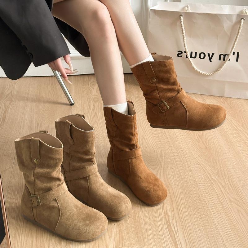 Retro short boots women's autumn new short tube pleated piled boots inner heightening Martin boots