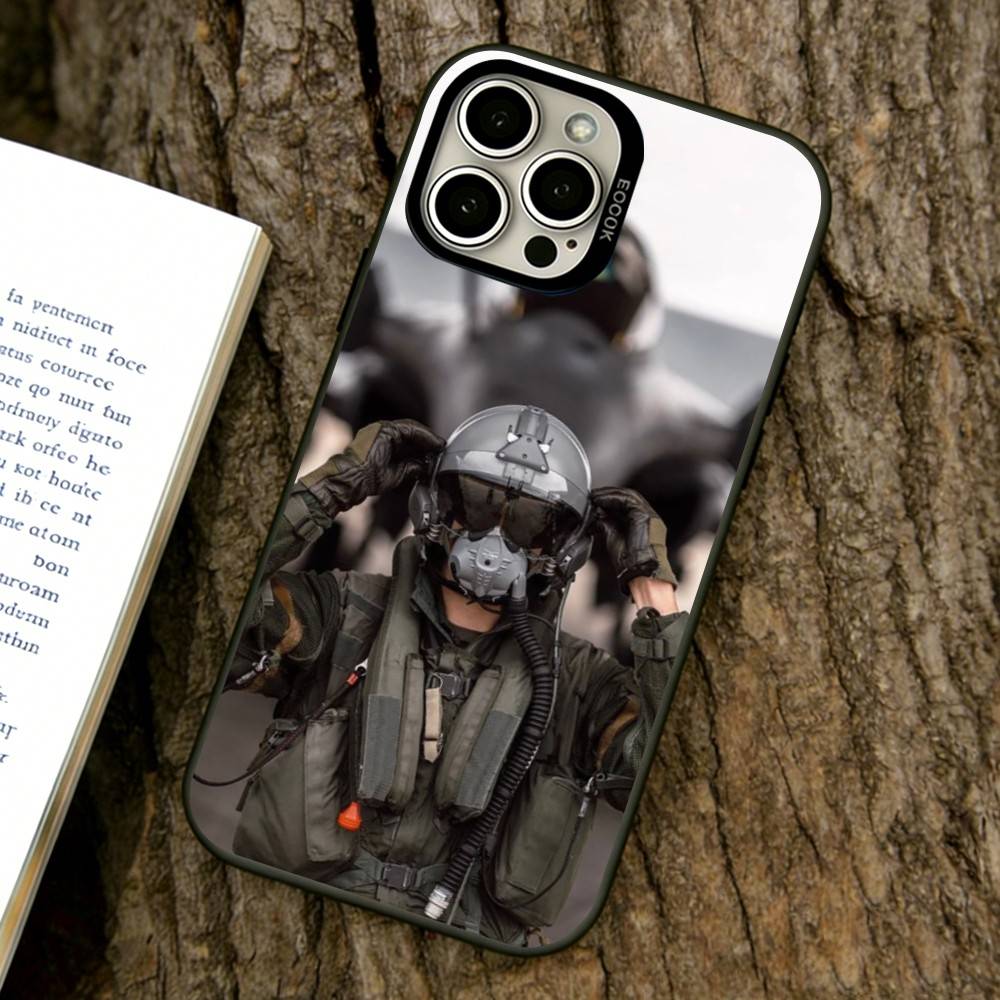 Kampfflugzeuge starten Handyhülle Für iPhone 17,16,15,14,13,12,11 Plus,Pro Max,XS,Bunte Silber Schwarz Hülle