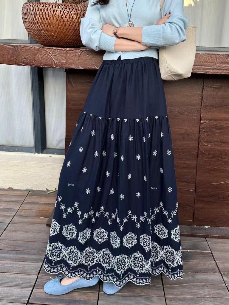 Fei Yuan Women's Ethnic Embroidered A-line Skirt: Autumn/Winter Fashion with Hollow Design