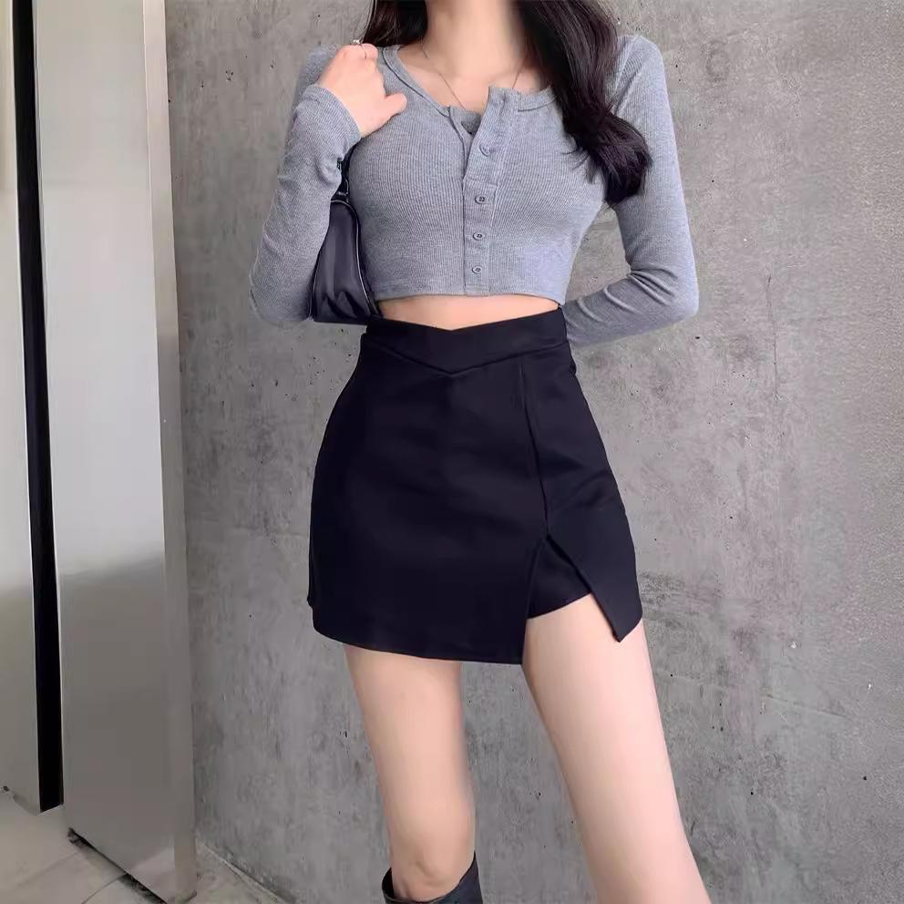Plus Size High Waist Korean Style Anti-Exposure Bodycon Skirt Pants - Black Midi Skirt for Women, Spring/Summer.