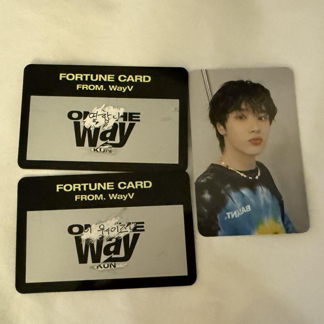 

[USED] WayV Kun Trading Card Soulcon VIP Benefits & 2 Fortune Cards