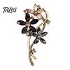 Women Brooch Pin Vintage Flower Pin, Floral Wreath Lapel with Colorful Rhinestones, Jewelry Accessory for Clothing Dress Coat Bags Scarves