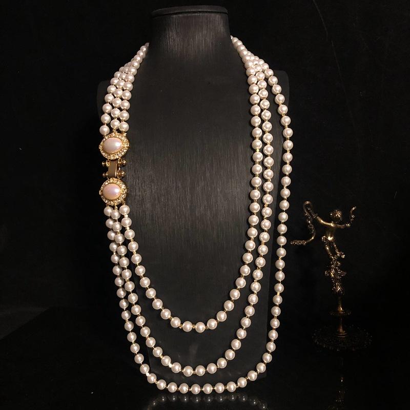 

Multi-layer Glazed Pearl Green Crystal Diamond Long Necklace Versatile Sweater Chain Women
