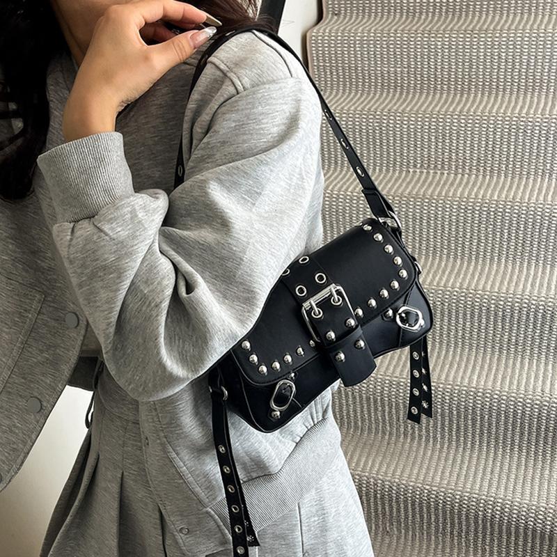 Trendy Punk Style Armpit Bag Large Capacity Underarm Bag Vintage Style Handbag Rivet Design Shoulder Bag For Women