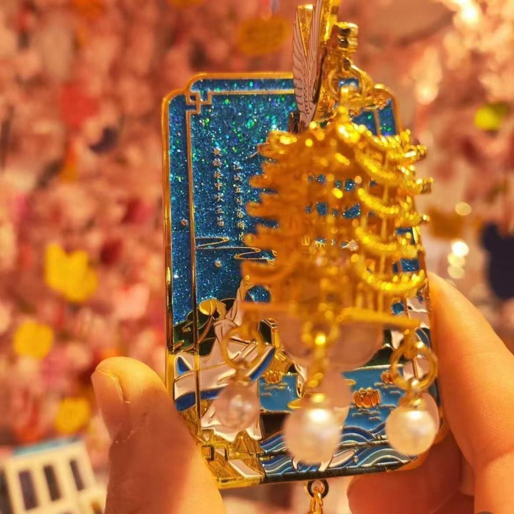 Exquisite Gelber Kran Turm Leuchtender Kühlschrank Persönlichkeitsaufkleber Dekorative Magnetaufkleber Legierung 3D Kühlschrankmagnete