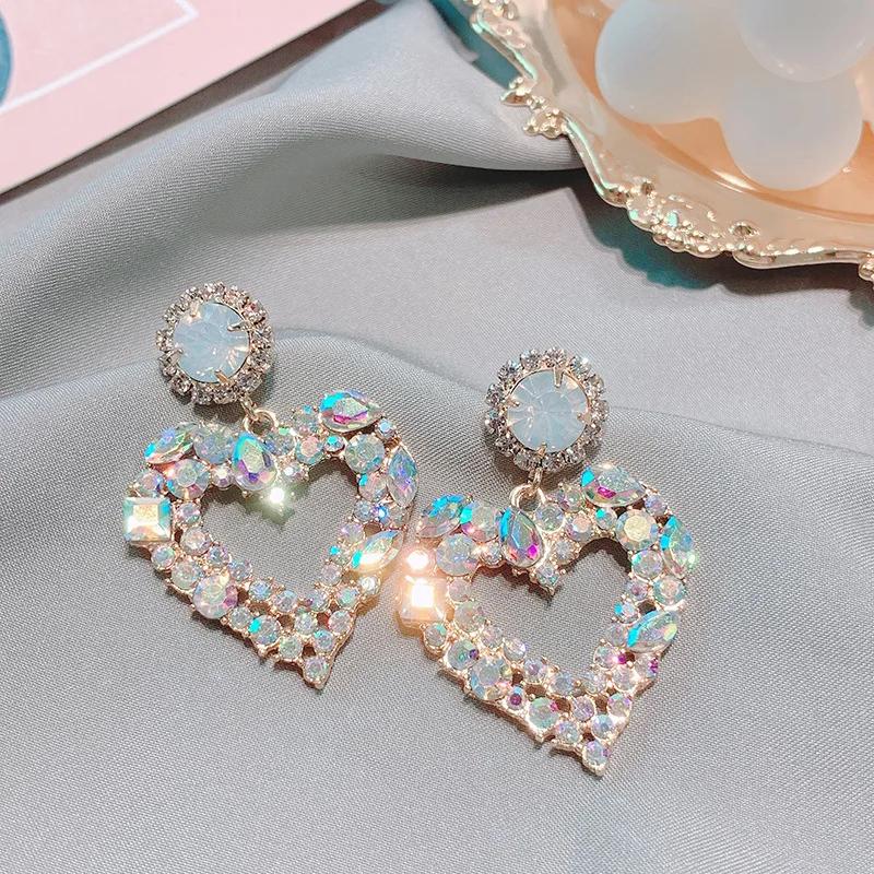 Korean Fashion Hollow Crystal Heart Earrings Rhinestone Long dangle Earrings for Women luxury jewelry разноцветный