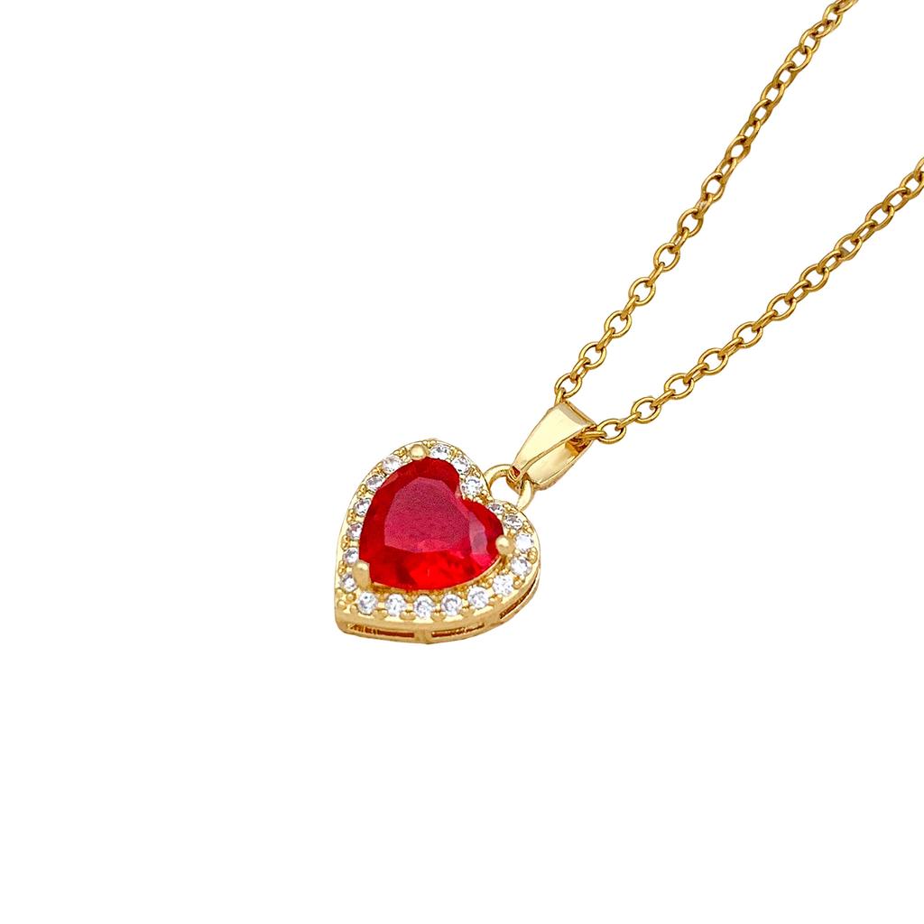 Colored Heart-shaped Zircon Necklace - Elegant and Luxurious Women's Small-Scale Exclusive Collar Chain with Pendant