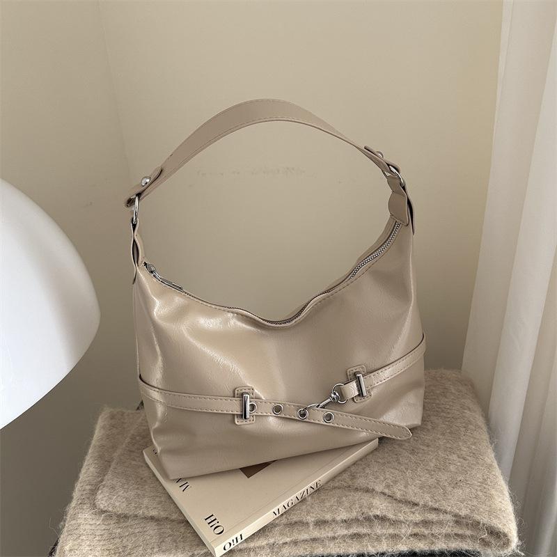 

Korean retro design sense armpit bag women s high-end sense trend commuter shoulder bag locomotive style fashion messenger bag хаки