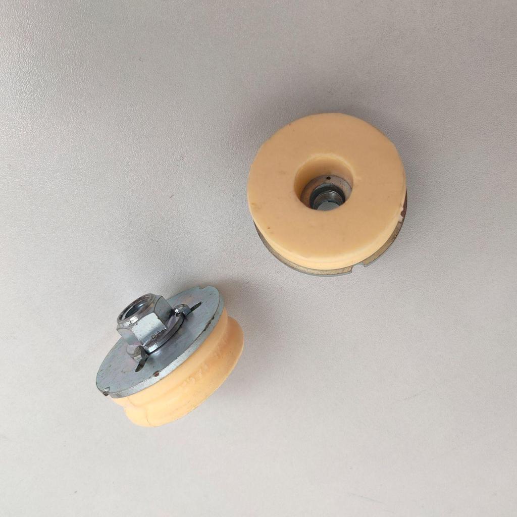 BMW Shock Absorber Rubber Top Mount for Car Accessories (Part Numbers 33503771737/33503771738)
