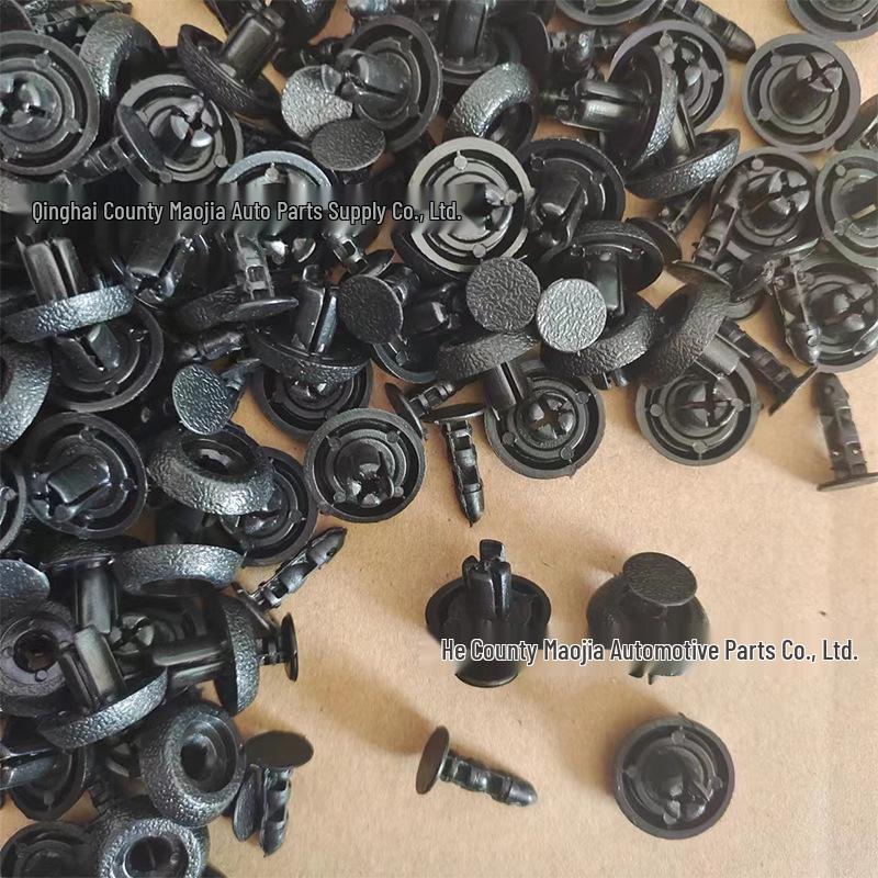 Toyota Radiator Grille Expansion Clip - Plastic Push-In Fastener, In Stock