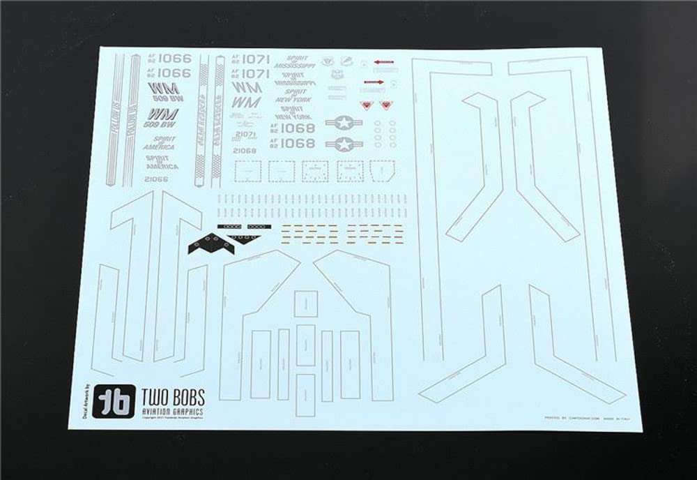 Model Collect Scale US Air Force Spirit Stealth Bomber MK84 x 16 Plastic Model Kit UA72201 1/72 B-2A +