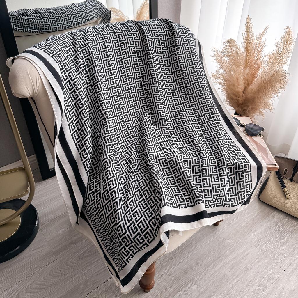  Latest Women's Spring Scarf Luxury Letter Design Scarf Cotton Smooth Scarf Soft Headband Shawl Beach 90x180cm
