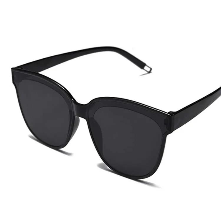 Retro Cat Eye Sunglasses Woman One-piece Rimless Designer Sunglasses Women Transparent Color Cute Sexy Vintage Pink Black Ladies