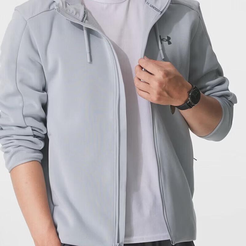 Under Armour Men s Hooded Running Jacket 2XL