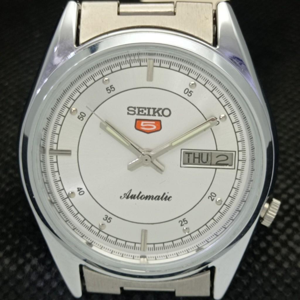 REFURBISHED VINTAGE SEIKO 5 AUTOMATIC JAPAN MENS D/D SILVER WATCH 593a-a311253-2 SKU593a-a311253