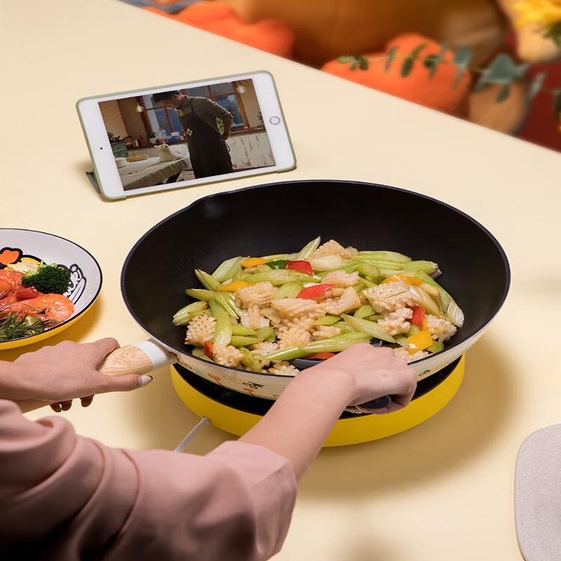 COOKER KING Non-Stick Frying Pan - Little Duck Edition