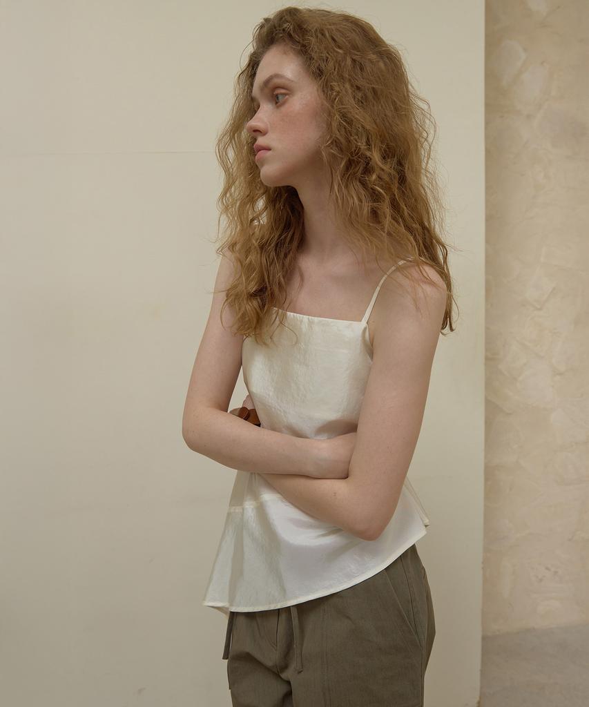 LONQUE Asymmetric Sleeveless Cami Blouse (Ivory)