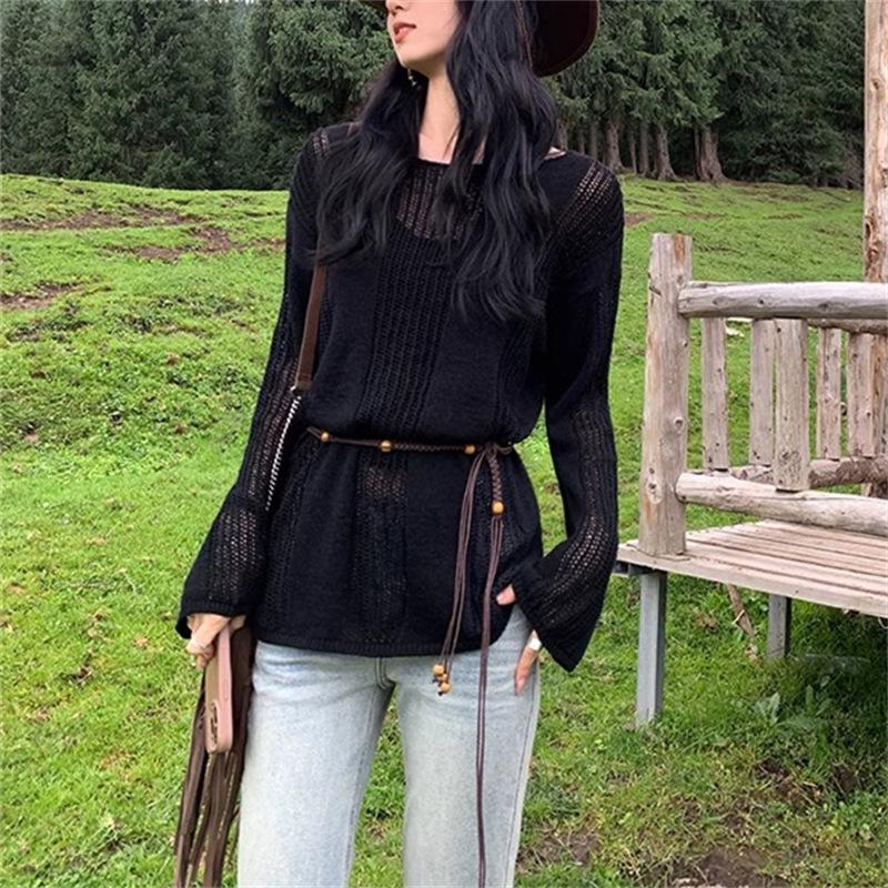 Spring and summer one-word collar design sense hollow long-sleeved knitted sweater women's thin loose lazy blouse high-end top