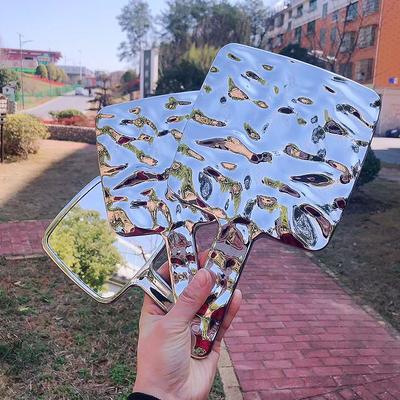 Forma Líquida Espejo Cuadrado Mini de Mano de Escritorio Espejo de Maquillaje Cosmético Viaje Metálico Portátil Espejo de Belleza Para Bolso