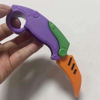 Nový 3D tištěný gravitační nůž s drápem Hračka pro úlevu od stresu Butterfly Fidget Hand Gripper Senzorická hračka Skládací nůž s drápem Ředkvička na dárek