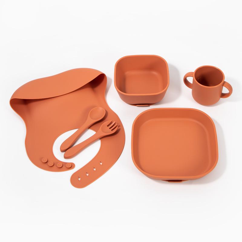 Ensemble de vaisselle pour bébé: Assiette Compartimentée en Silicone, Bavoir, Cuillère, Fourchette, Bol et Ventouse