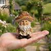 Funghi in Resina Resistente per Giardino, Statuetta Gnomo con Cappello, Ornamento da Prato Fiabesco Retro per Patio, Giardino, Interno, Scultura Carina