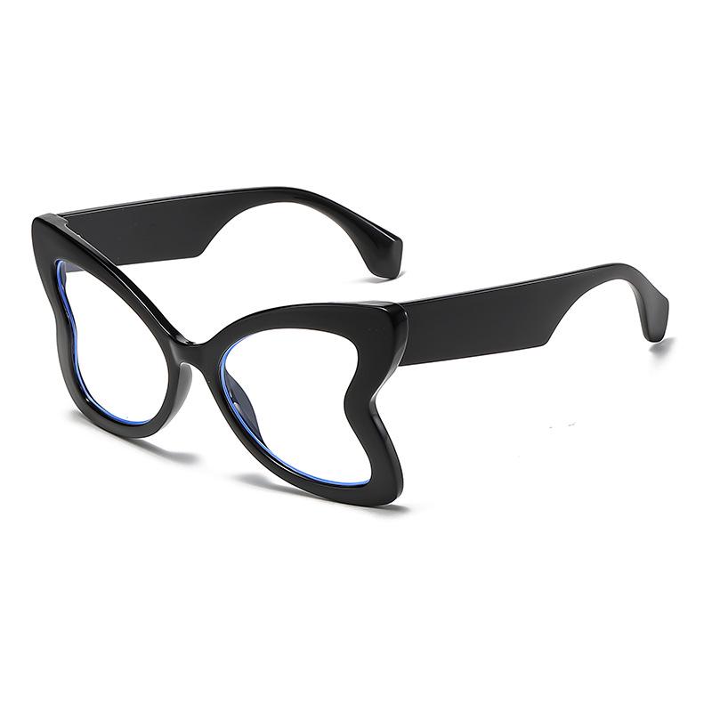Women's Retro Butterfly Sunglasses - Elegant Color Block Design with Sun Protection