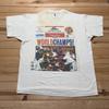 Vintage 1995 Atlanta Braves MLB World Series Champs Newspaper Graphic T-Shirt XL Unisex T-Shirt