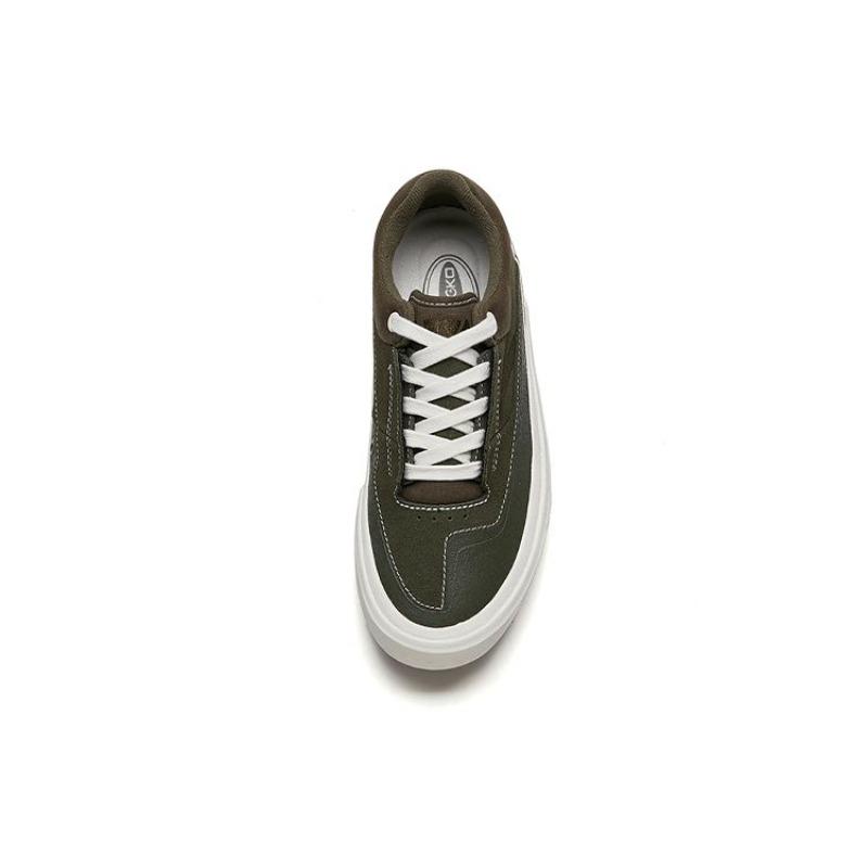 Anta Aoli Women Low Top Leather Skate Shoes Green All‑Terrain 122218011-4