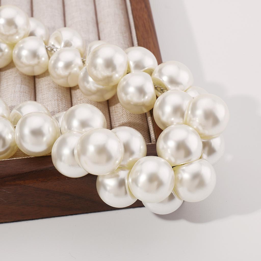 Tooxika Baroque Faux Pearl Necklace Exaggerated Large Pearl Temperament Choker Collarbone Chain