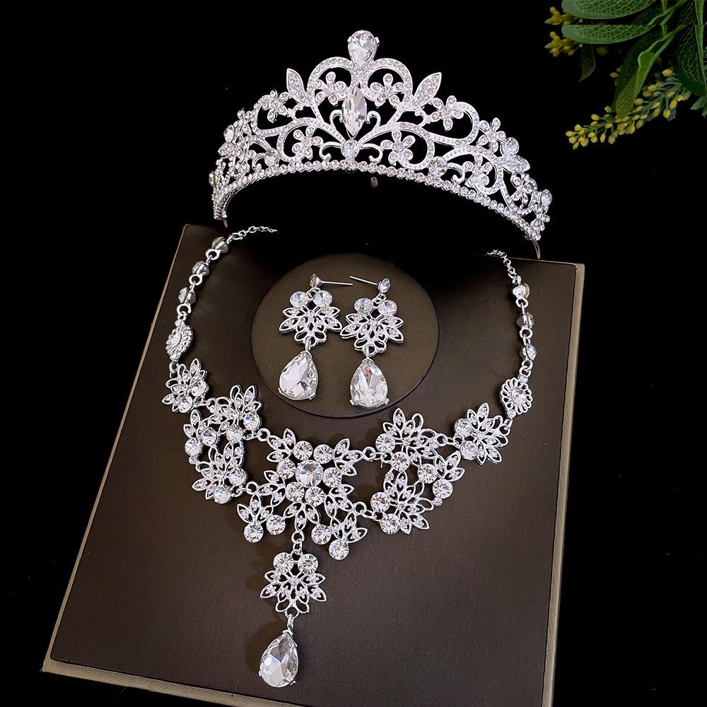 Silver Bride's Crown Three Piece Set Wedding Crown Headwear Necklace Earrings Korean Style Super Fairy Wedding Dress Matching