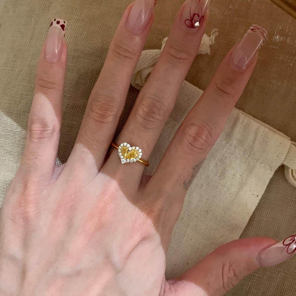 Open Ring Vintage Gold Heart Cut Yellow Zirconia Ring for Women Full Diamond Sparkling Love Jewelry