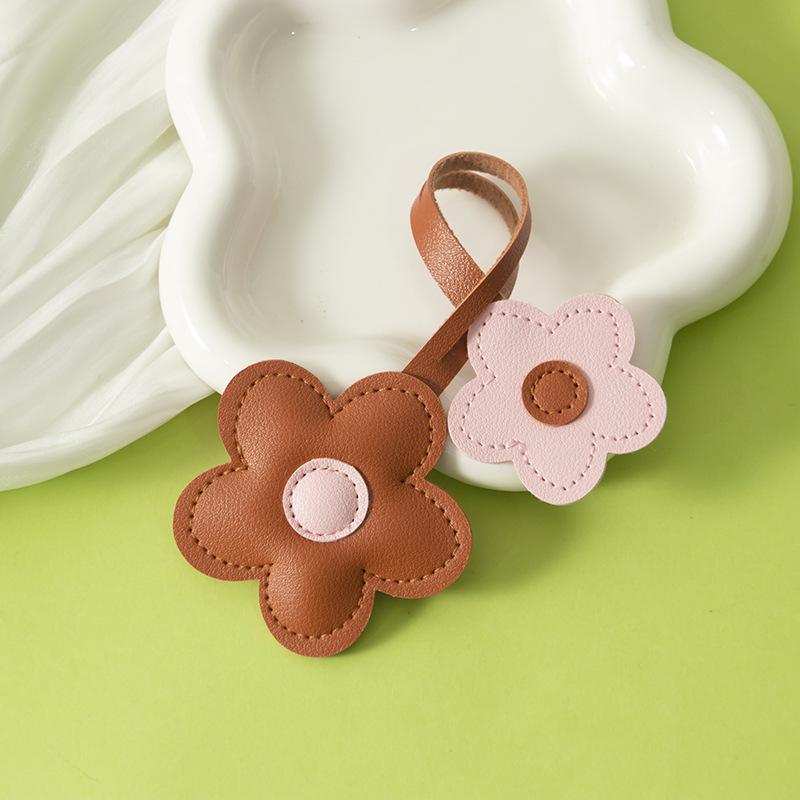 Cute Cartoon Duck Bag Charm High Quality Cute Leather Charm Bag Keyring Backpack Decoration Accessories Gifts