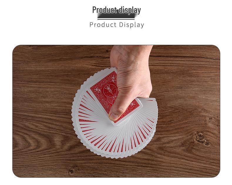 Magie du Nord: 52 Nuances de Rouge V1 - Cartes à Jouer Chef-d'œuvre Shin Lim