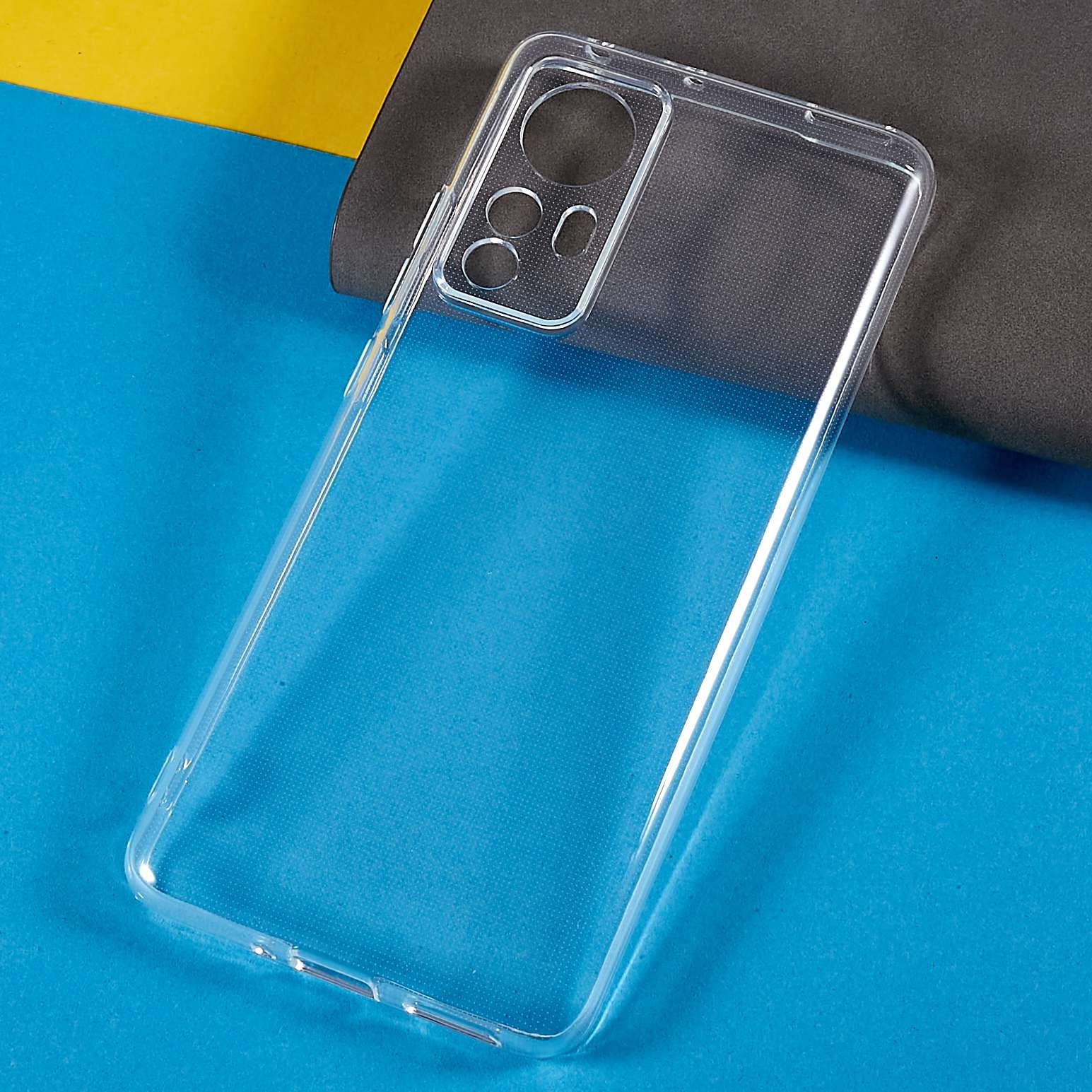 

For Xiaomi 12/12X/12S 5G 2mm Thickened Soft TPU Cover Watermark-Resistant Shockproof Phone Protection Case A