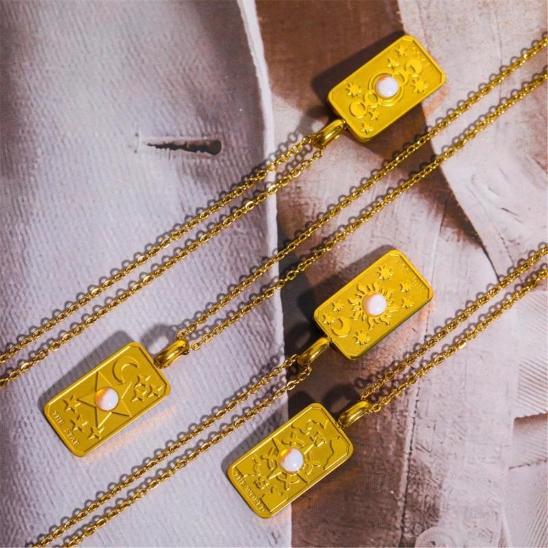 Stylish Gold Square Sun Moon Star World Pendant Necklace Accessory Eye Catching Clavicular Chain for Gathering Parties