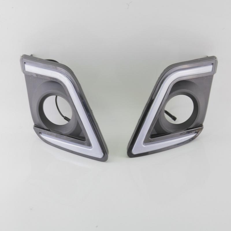 LED-Tagfahrlicht & Blinker Nebelscheinwerfer für 2015-2016 Toyota REVO Hilux