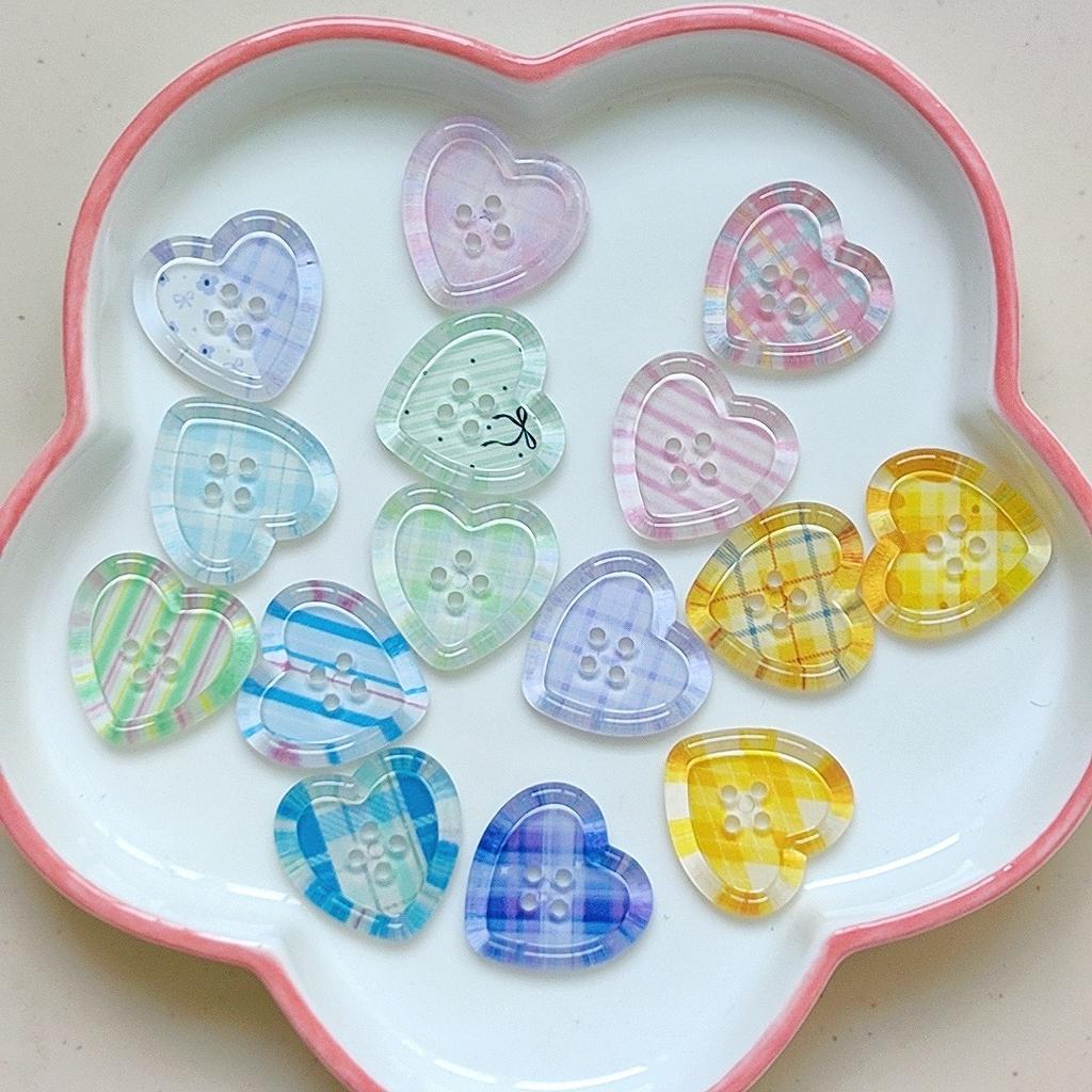 10Pcs Ins Fresh Heart Transparent Button Cardigan Sweater Coat DIY Craft Buttons Women Clothing Sewing Accessories