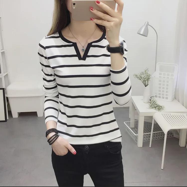 2023 Autumn Korean Striped V-neck Slimming Long Sleeve Women's Top