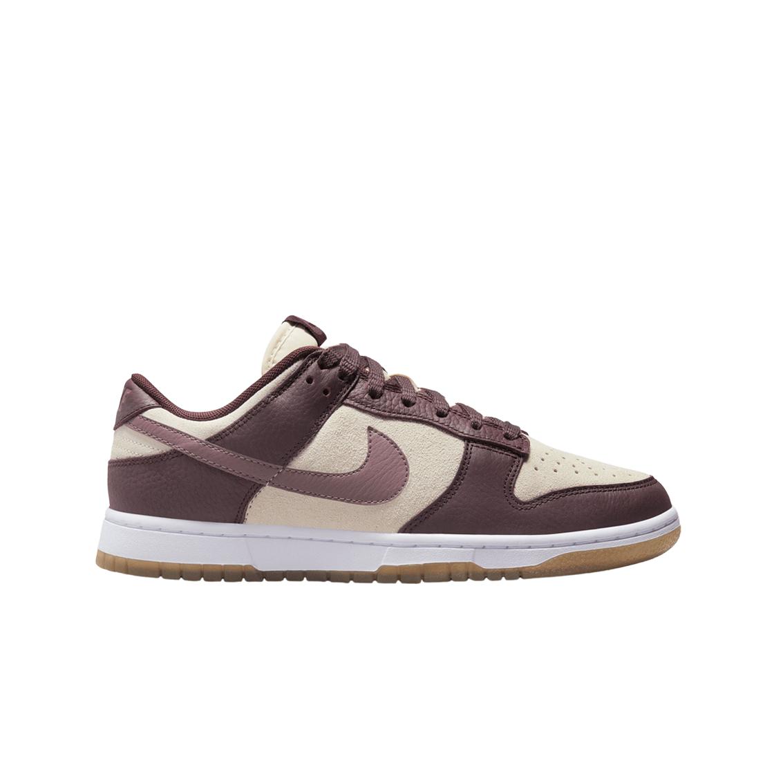 

Женские кроссовки Nike Dunk Low Coconut Milk Plum Eclipse FJ4734-100