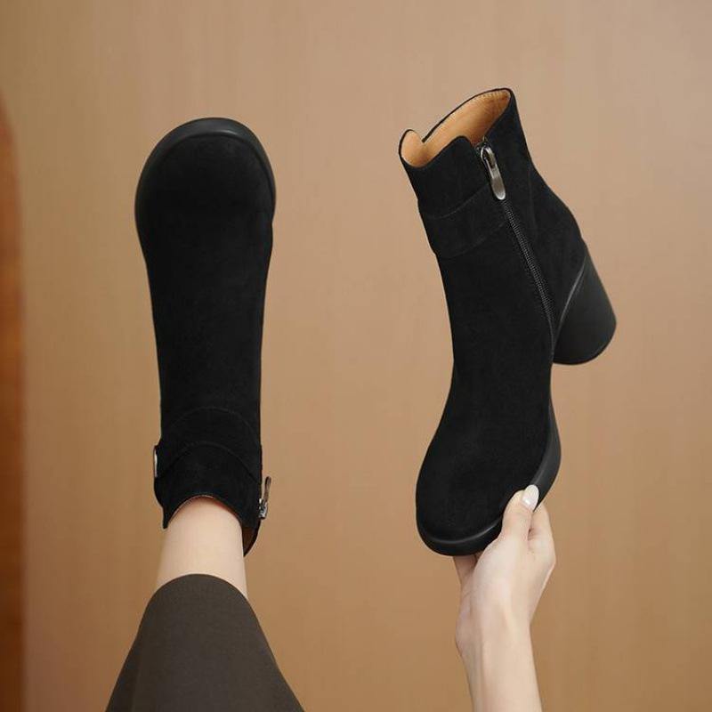 Autumn and Winter Women's Sheepskin Low Boots Solid Color Medium Heel Thick Sole Non-slip New Rubber Sole Leather Large Size Fashion Boots