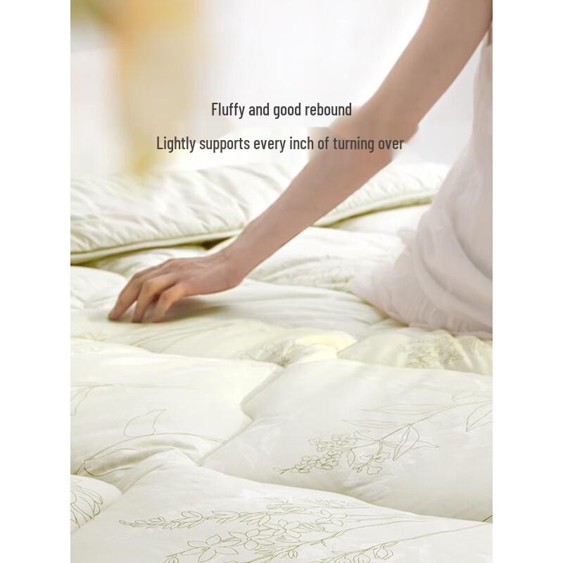 Luolai 100% Cotton Machine Washable Quilt